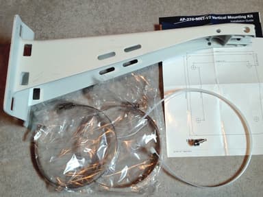 HPE Outdoor Pole/Wall Long Mount Kit 