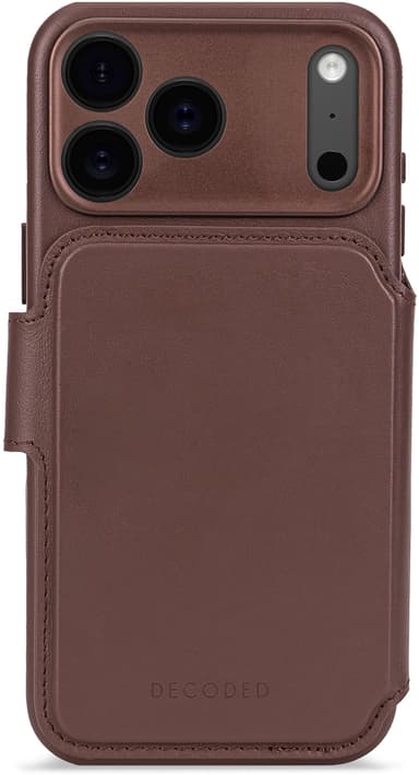 Decoded Leather Detachable Wallet iPhone 17 Pro Max Brun