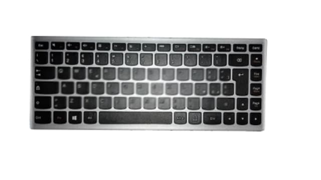 Keyboard (Portuguese) (25213567)