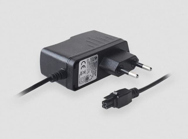 Teltonika Strömadapter 9W 4-pin 18W (PR3PUEU3)