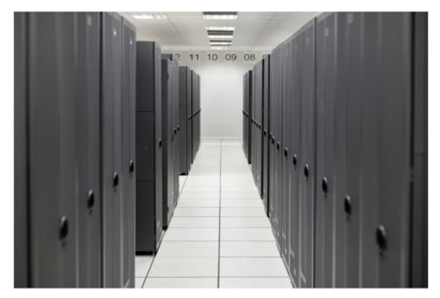 HPE DL380 GEN11 12EDSFF KIT (P48808-B21)