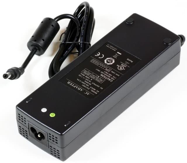 Coreparts Strömadapter 150W (MBA1165)