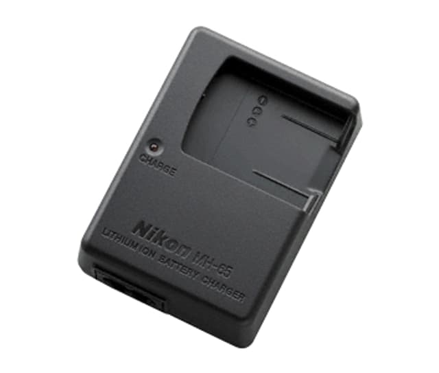 Nikon MH 65 (VEA004EA)
