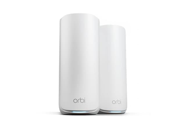 Netgear Orbi 870 Triband (2,4 GHz/5 GHz/6 GHz) Wi-Fi 7 (802.11be) Vit 4 Intern (RBE872-100EUS)