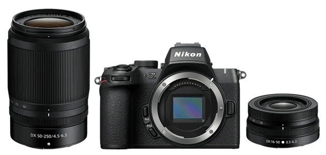 Nikon Z50 II + Z DX 16-50mm f/3,5-6,3 VR + Z DX 50-250mm f/4,5-6,3 VR (VOA150K002)