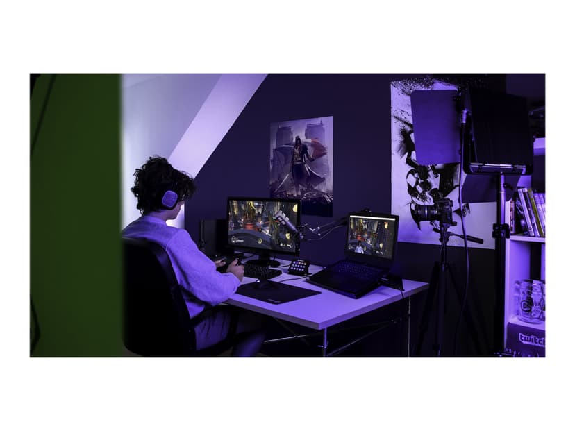 Product image slide 10