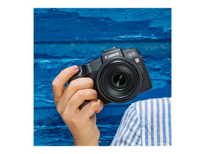 Canon EOS RP + RF 24-105mm f/4-7.1 IS STM