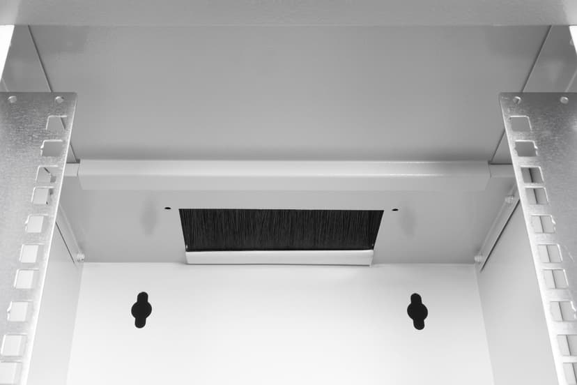 Product image slide 4