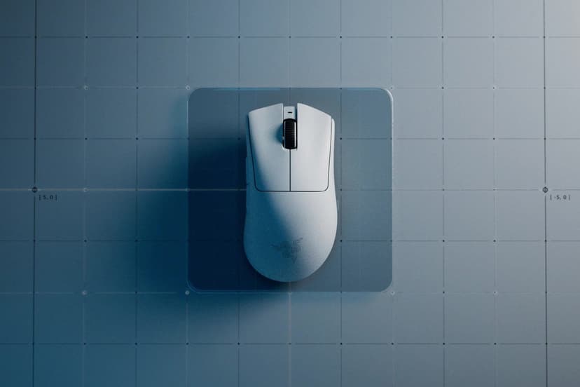 Razer Deathadder V3 Pro Lightweight Wireless Mouse - White RF Wireless + USB Type-C