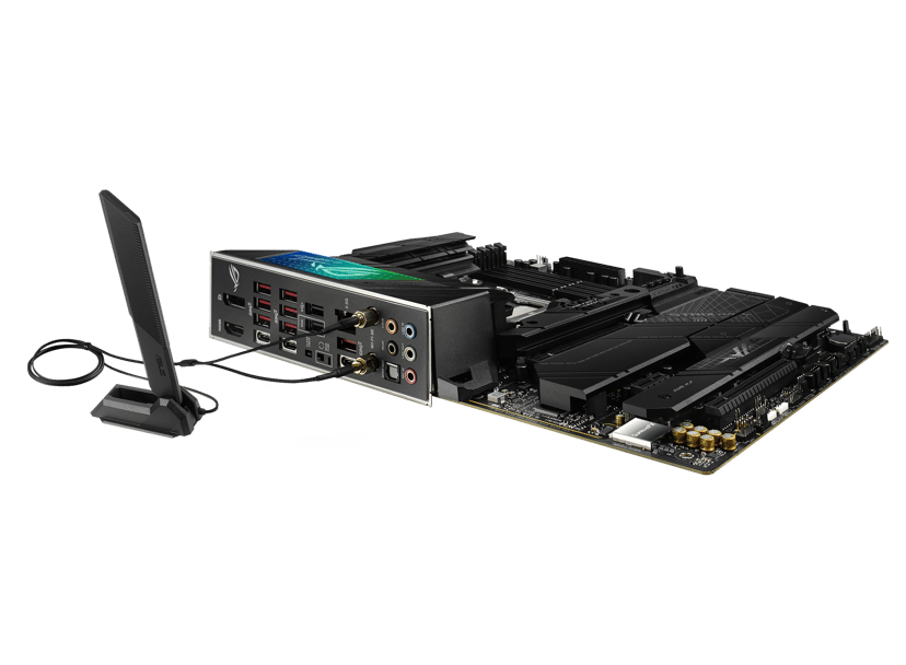 ASUS ROG STRIX X670E-F (Wi-Fi) AM5 ATX Emolevyt
