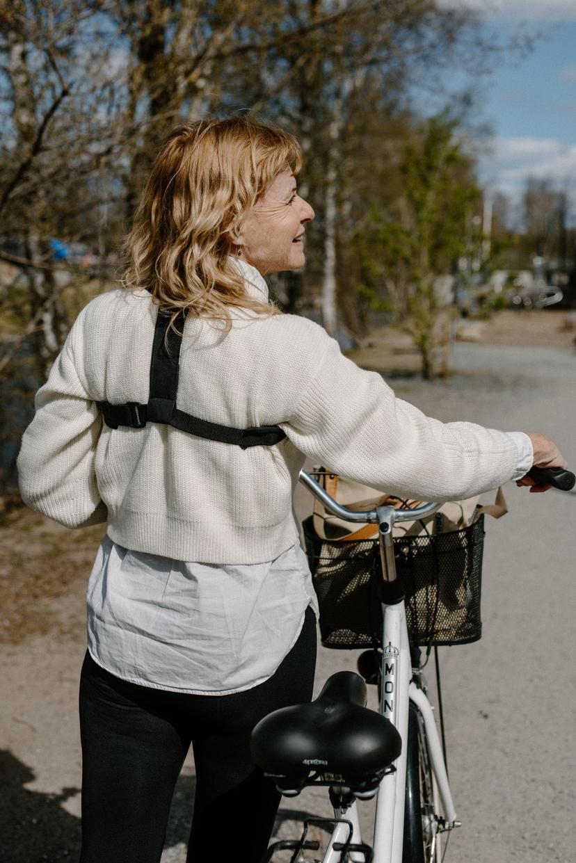 SWEDISH POSTURE Holdningsstøtte Flexi One-Size Svart