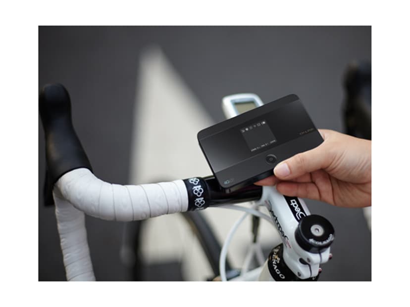Product image slide 6