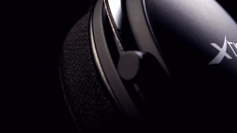 Xtrfy H2 Stereo Svart