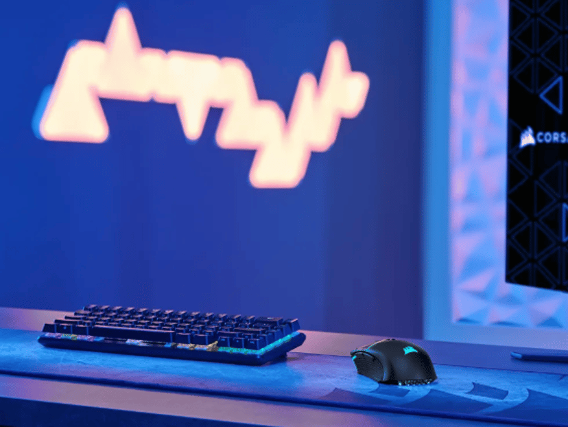 Corsair CH-931B011-EU hiiri Pelaaminen Oikeakätinen RF Wireless + Bluetooth Optinen 26000 DPI RF Wireless + Bluetooth Hiiri