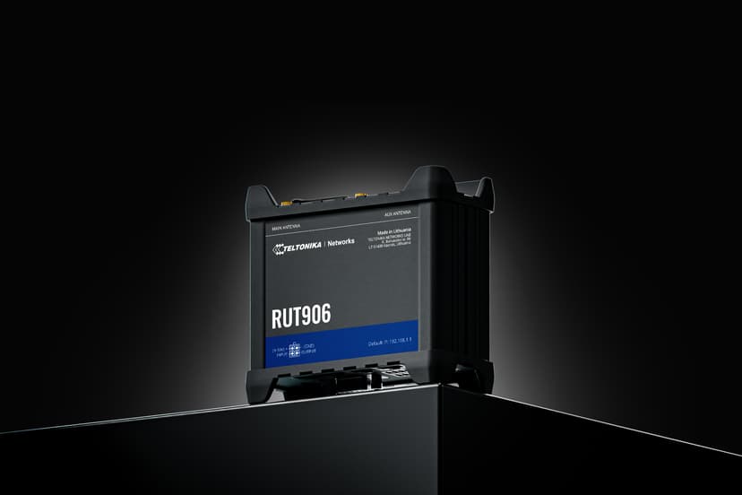Teltonika RUT906 4G Industrial Router
