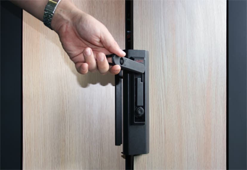 Product image slide 6