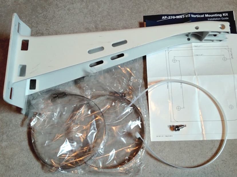 HPE Outdoor Pole/Wall Long Mount Kit
