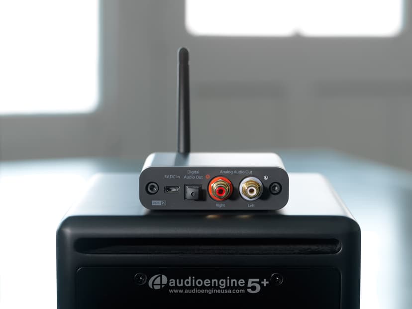 Audioengine B1