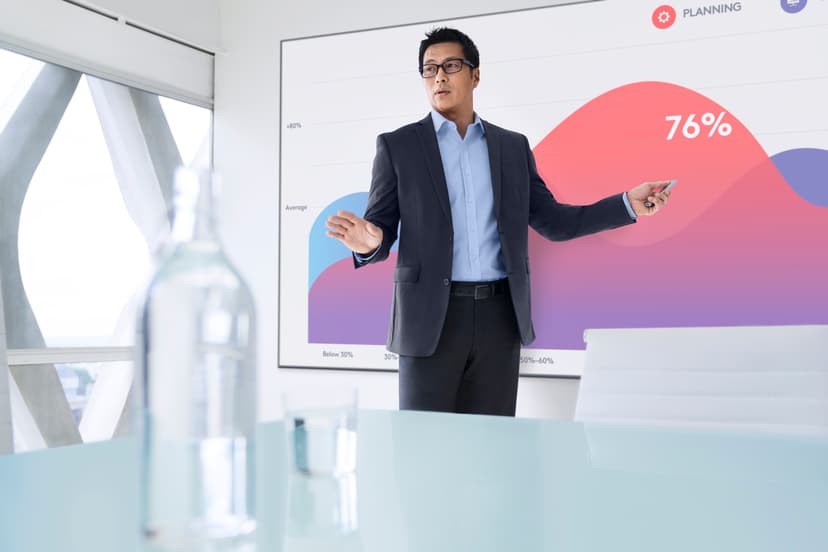 Logitech Spotlight PLUS Presentatör