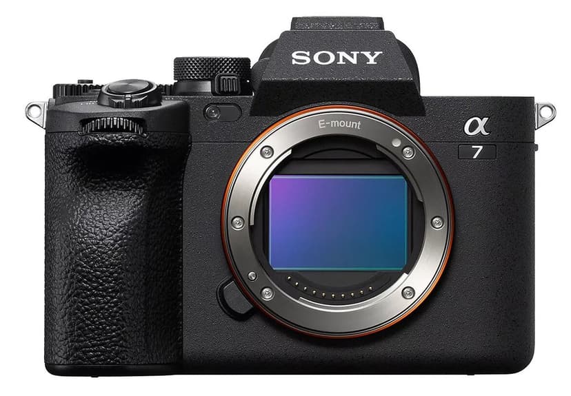 Sony Alpha 7 IV + FE 24–105 mm f4 G OSS