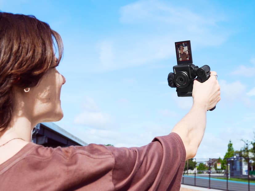 Sony Vlog Camera ZV-1F