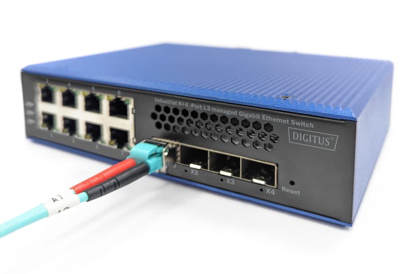 Digitus DN-651160 nätverksswitchar hanterad L2/L3 Gigabit Ethernet (10/100/1000) Svart, Blå