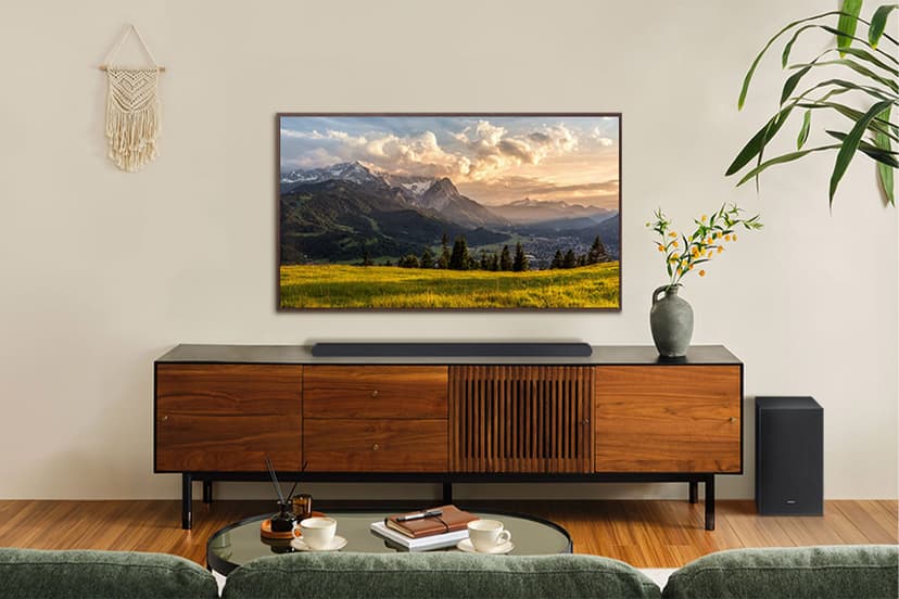 Samsung HW-S710D Soundbar - (Löytötuote luokka 2) Musta, Titaani