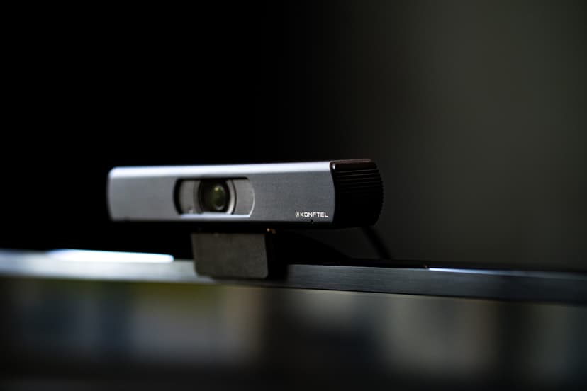 Product image slide 3