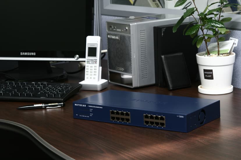 Netgear JGS516v2