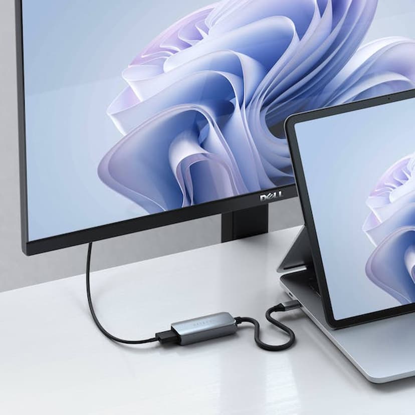 Satechi USB-C to HDMI 2.1 8K adapter
