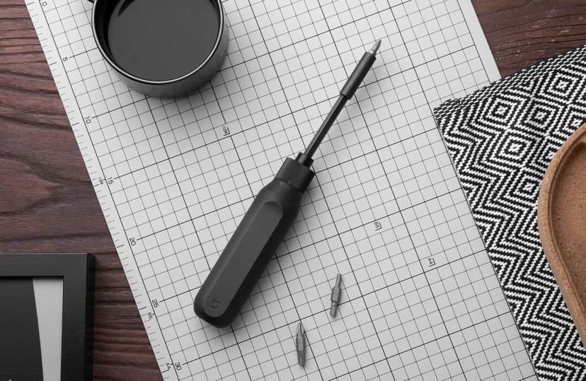 Xiaomi Mi 16 in 1 Ratchet Screwdriver Monikärkinen ruuvimeisseli Tasapäinen ruuvimeisseli