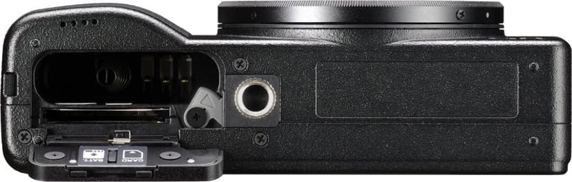 Pentax Ricoh GR III