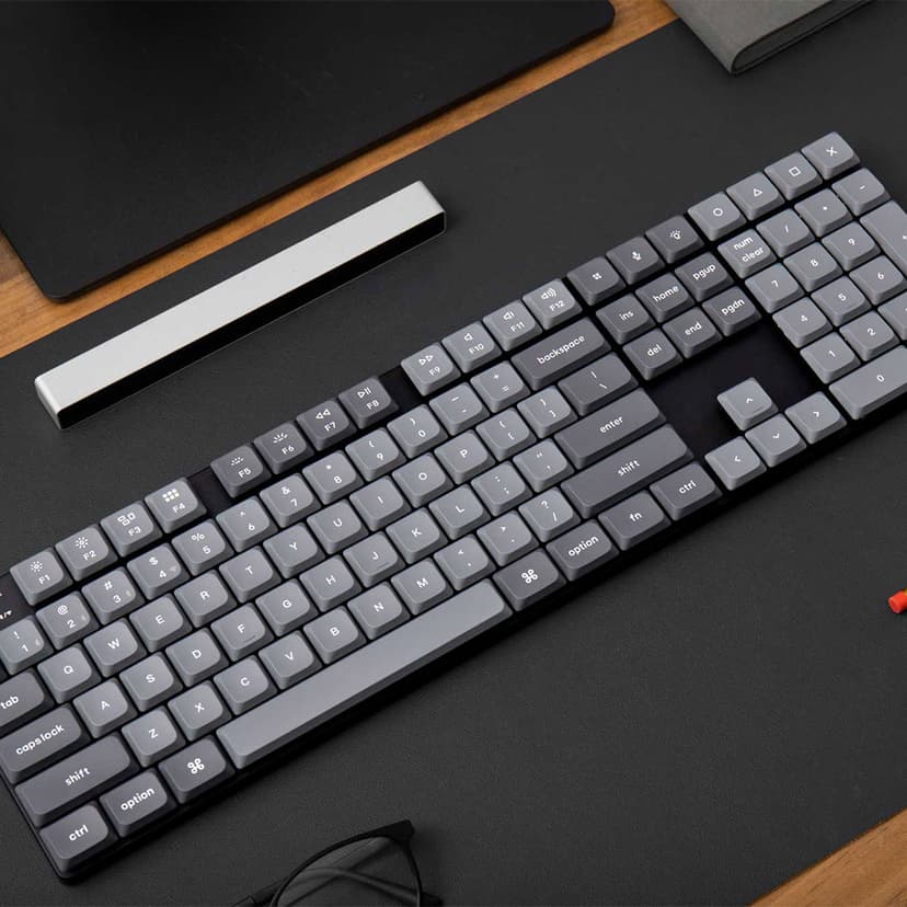 Keychron K5 Max - Low profile Gateron Red - (Fyndvara klass 2) Trådbunden och trådlös Gateron Low Profile 2.0 Red Nordisk