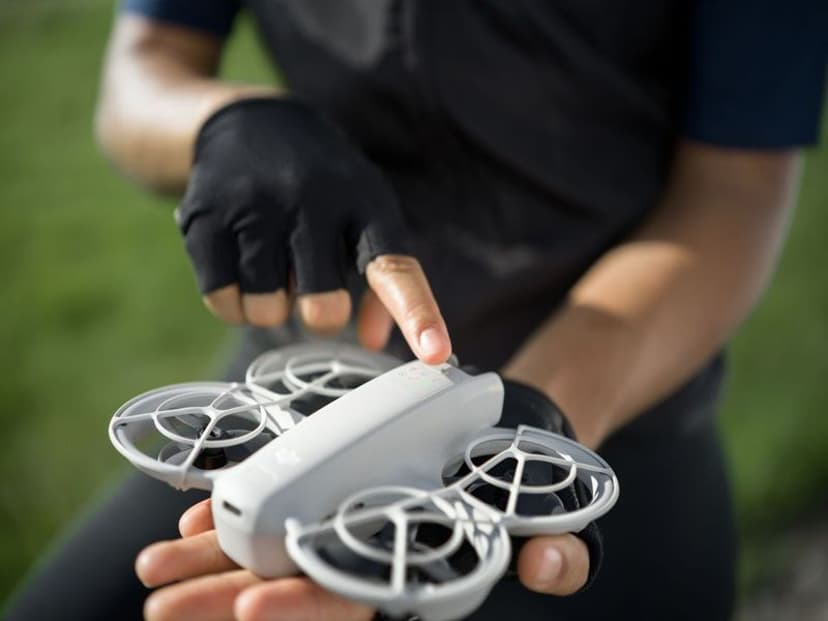 DJI Neo Motion Fly More Combo