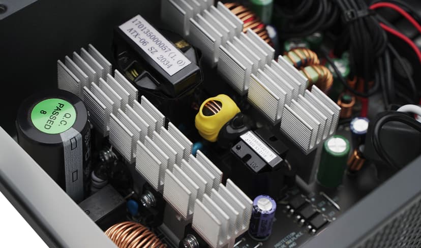 Deepcool PF700 700W 80+ 700W ATX 80 PLUS Strømforsyning