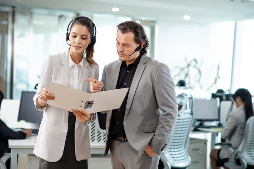 Yealink WH66 Mono UC Headset Trådlös Huvudband Kontor/callcenter USB Type-A Bluetooth Laddningsställ Svart USB Type-A Svart