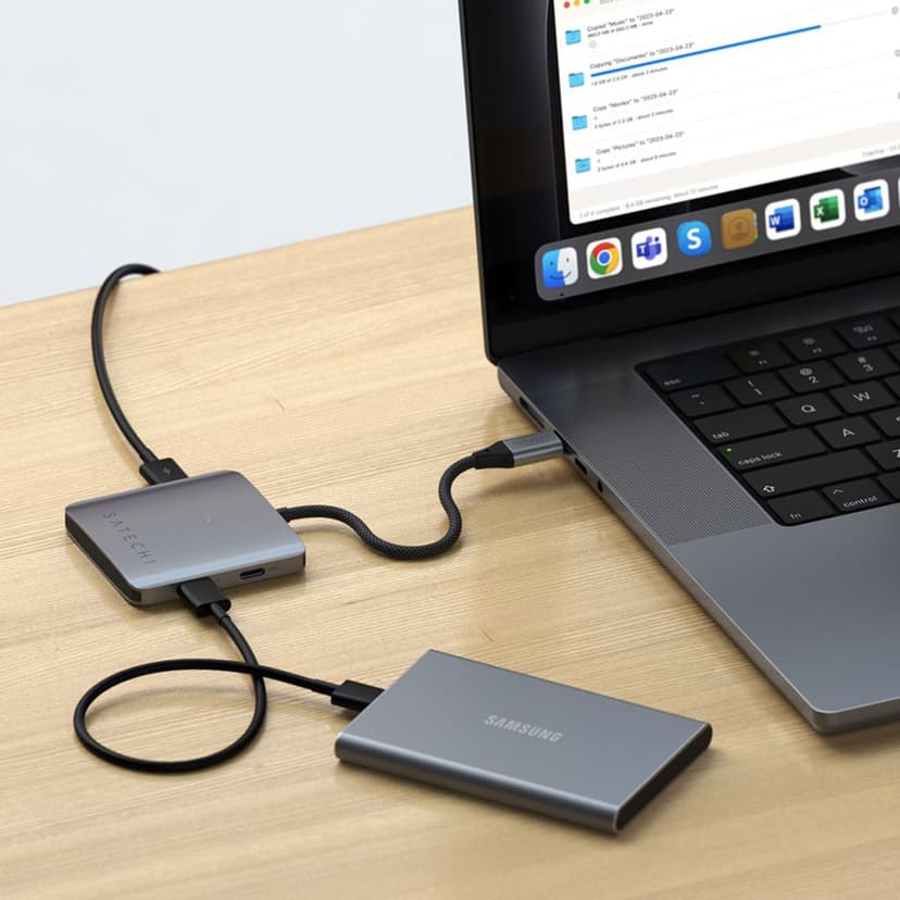 Satechi 4-Port USB-C Hub USB Type-C
