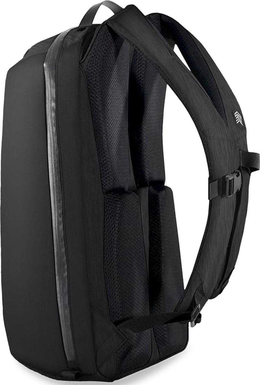 STM Myth rugzak 18L - Magnet Black 16" Polyester Zwart