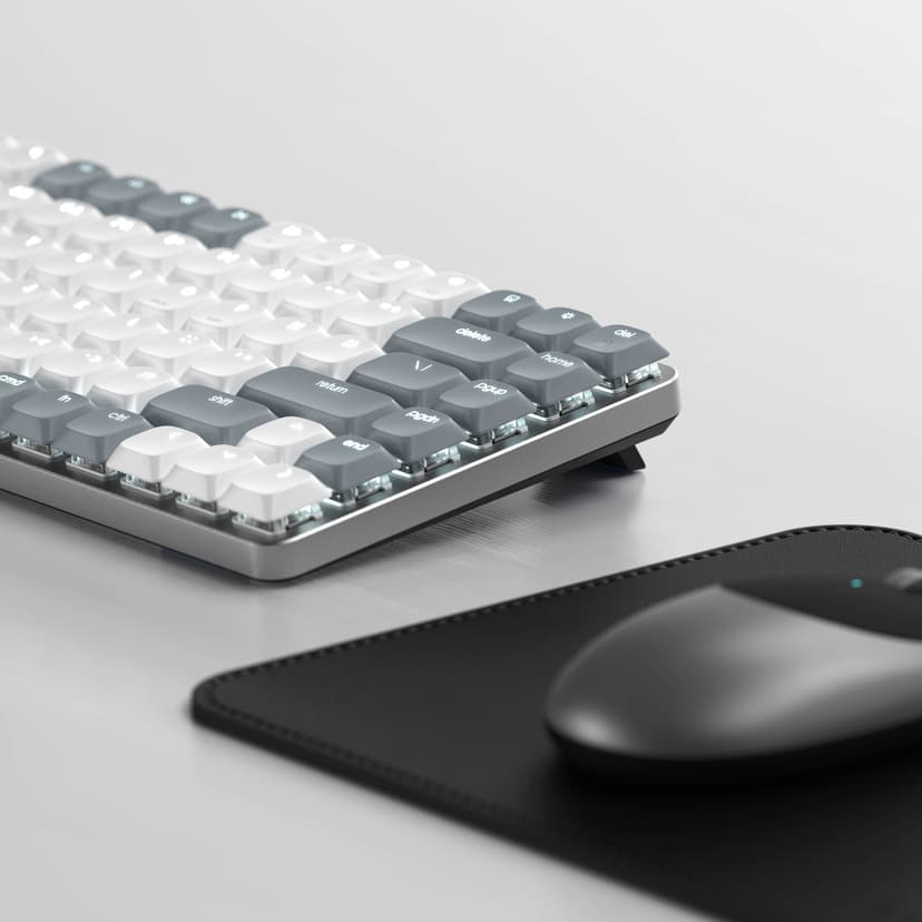 Product image slide 4