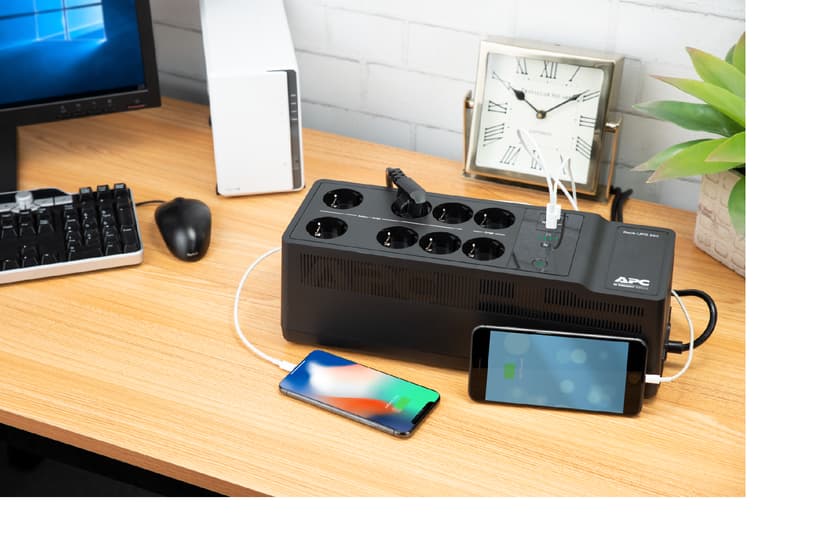 APC Back-ups 850va 520w Charging Port