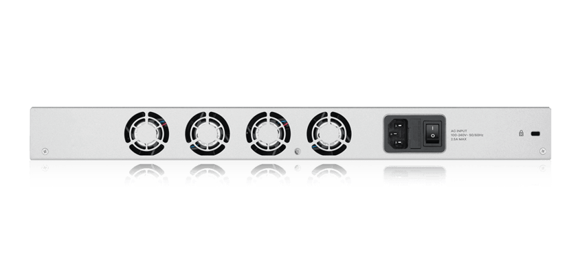 Zyxel Nebula ZyWALL ATP700 Brannmur (med 1 års Security Pack)