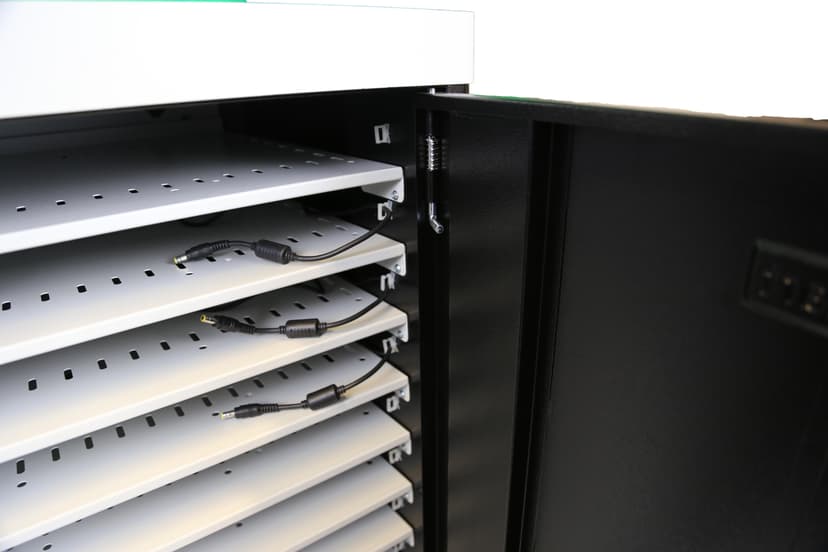Leba Innovation NoteCart Unifit NCU-32-FH-SC flyttbar administrasjonsvogn og -skap Vogn for håndtering av bærbare enheter Svart, Grå