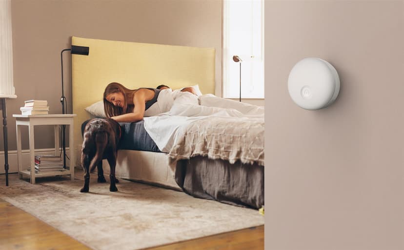 Airthings Wave Enhance - Smart luftkvalitetsmonitor för inomhusbruk