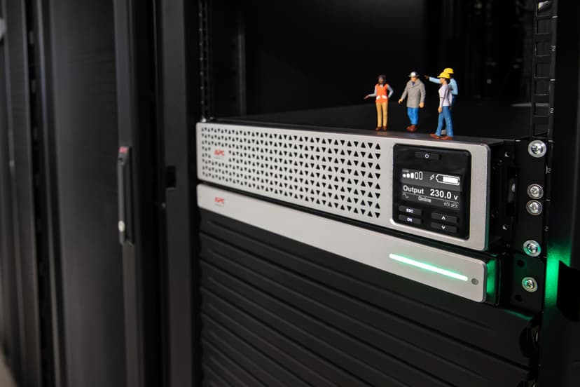 APC Smart-UPS SRT Lithium 3000VA RM LCD Management
