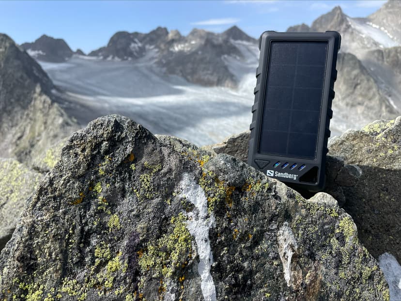 Sandberg Outdoor Solar Powerbank 16000mAh Svart