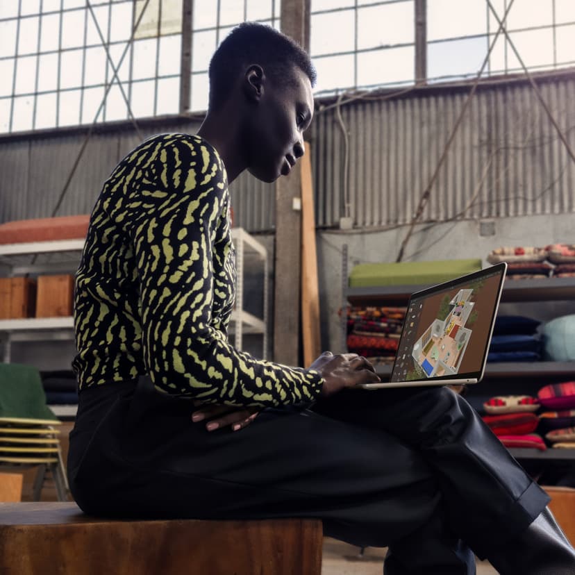 Apple MacBook Air (2024) -Sølv - (Kuppvare klasse 2) Apple M 16GB 512GB 13.6"