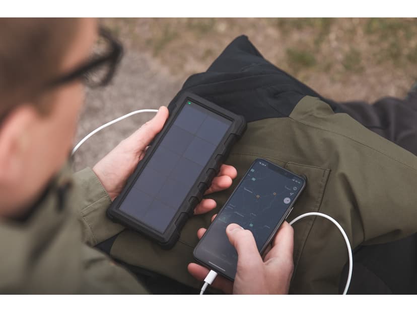 Sandberg Outdoor Solar Powerbank 24000mAh Grå, Svart