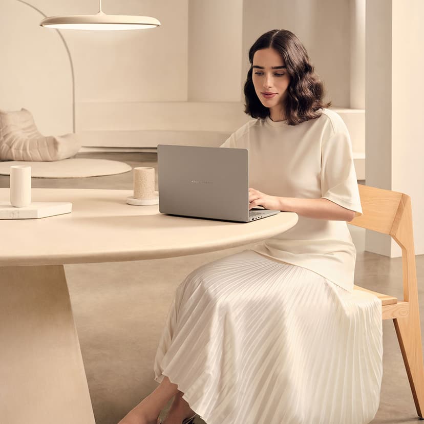 ASUS Zenbook A14 OLED Snapdragon X Elite 32GB 1000GB 14"