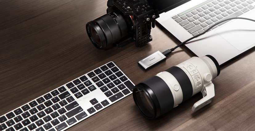 Kingston XS2000 Portable SSD 4TB USB Type-C Sort, Sølv