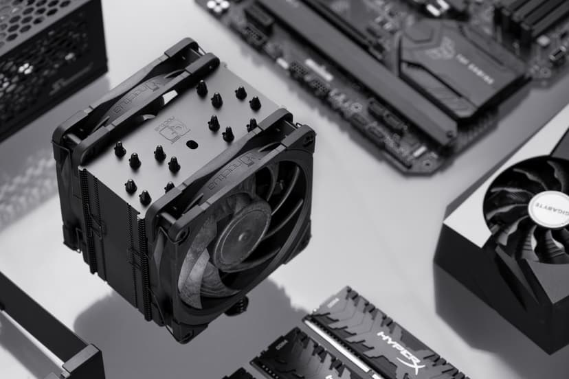 Noctua NH-U12A chromax.black Ilmanjäähdytin Musta